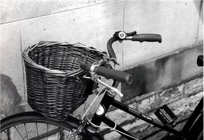 Picture Of Old Bicycle Basket